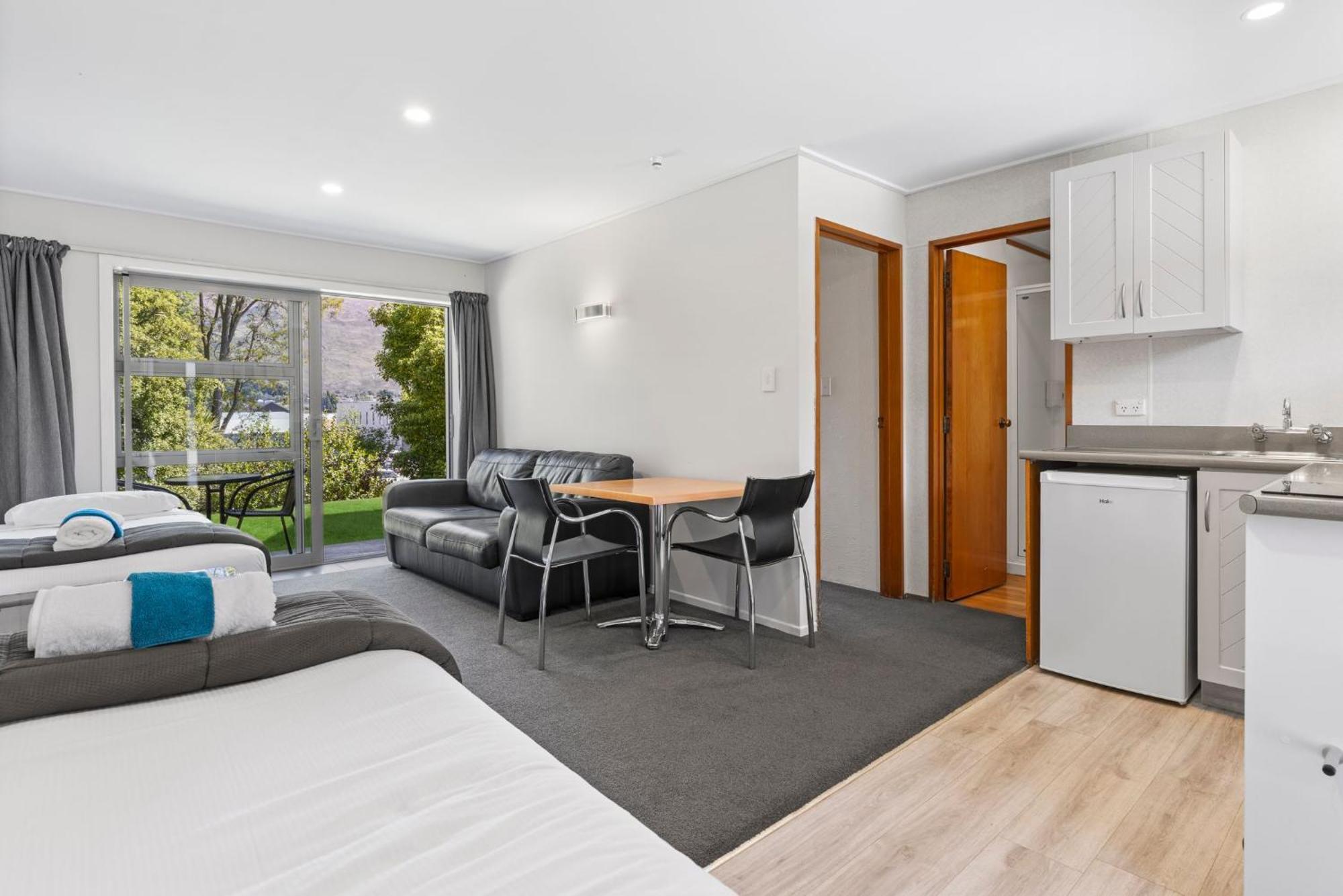 ASURE Brookvale Motel Wanaka Esterno foto