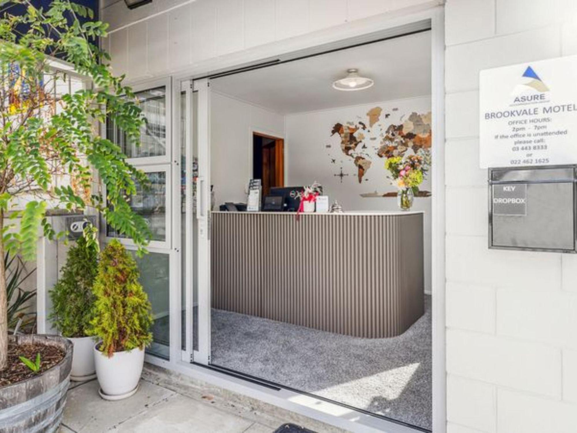 ASURE Brookvale Motel Wanaka Esterno foto