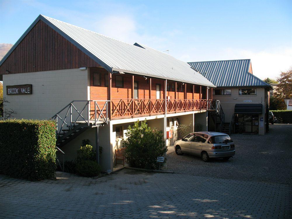 ASURE Brookvale Motel Wanaka Esterno foto