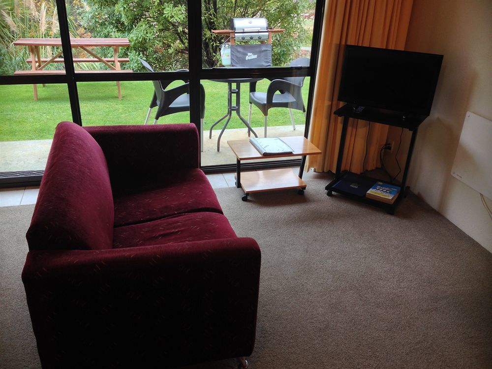 ASURE Brookvale Motel Wanaka Esterno foto